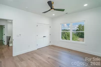 253 Eagles Eye Drive, Hendersonville, NC 28792 - Photo 23