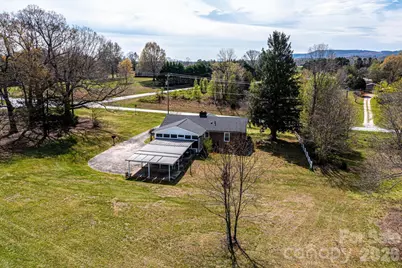 3554 US Hwy 64 90 Highway W, Taylorsville, NC 28681 - Photo 7