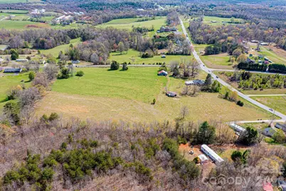 3554 US Hwy 64 90 Highway W, Taylorsville, NC 28681 - Photo 13