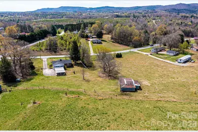 3554 US Hwy 64 90 Highway W, Taylorsville, NC 28681 - Photo 11