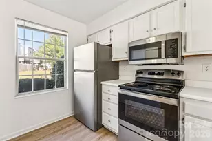 655 Lex Dr, Charlotte, NC 28262 - Photo 7