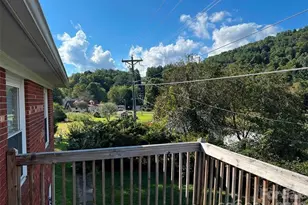 210 Howard's Creek Rd, Boone, NC 28607 - Photo 15