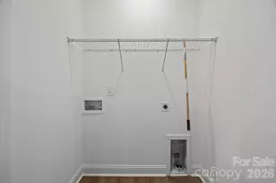 7032 Westrow Ave, Charlotte, NC 28278 - Photo 17