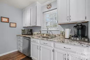 203 Nottingham Dr, Maiden, NC 28650 - Photo 11