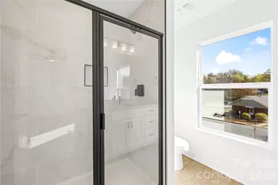 6900 Barrington Drive, Charlotte, NC 28215 - Photo 17