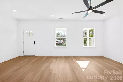 6900 Barrington Drive, Charlotte, NC 28215 - Photo 5