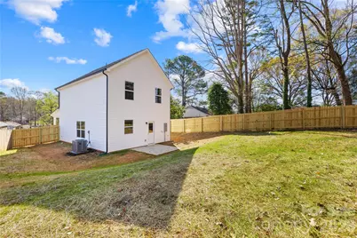 6900 Barrington Drive, Charlotte, NC 28215 - Photo 29