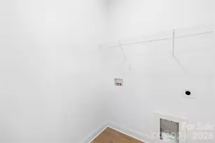 6900 Barrington Dr, Charlotte, NC 28215 - Photo 25