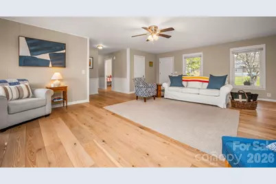 820 E Brookwood Drive, Landrum, SC 29356 - Photo 9