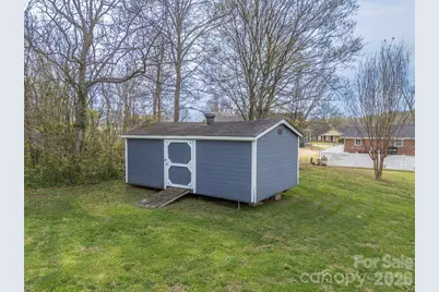 820 E Brookwood Drive, Landrum, SC 29356 - Photo 29