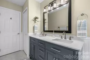 1270 Berra Pl, Hickory, NC 28602 - Photo 19