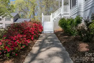 1270 Berra Pl, Hickory, NC 28602 - Photo 5