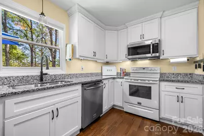 1270 Berra Place, Hickory, NC 28602 - Photo 13