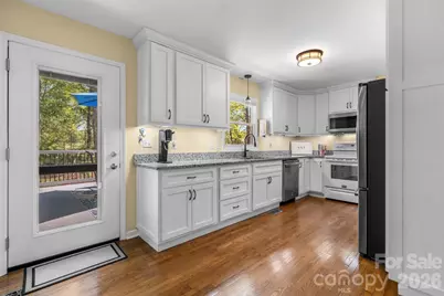 1270 Berra Place, Hickory, NC 28602 - Photo 15