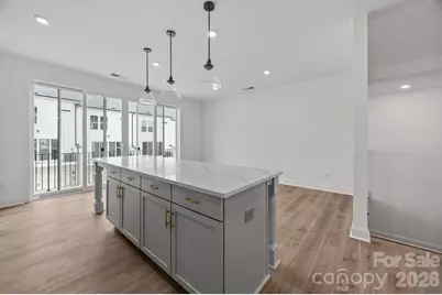 7028 Westrow Avenue, Charlotte, NC 28278 - Photo 11