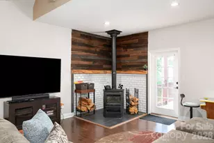 127 Deer Hl Ln, Weaverville, NC 28787 - Photo 5