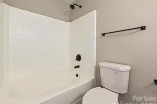 1140 Hannah Rae Ct, Charlotte, NC 28214 - Photo 21