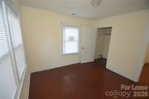 1537 Hawthorne Ln, Charlotte, NC 28205 - Photo 3