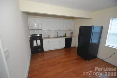 1537 Hawthorne Lane, Charlotte, NC 28205 - Photo 9