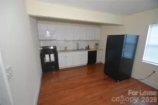 1537 Hawthorne Ln, Charlotte, NC 28205 - Photo 9