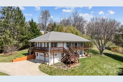 32 Keller Street, Waynesville, NC 28786 - Photo 1