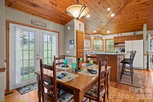 32 Keller St, Waynesville, NC 28786 - Photo 7