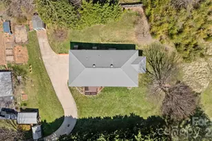 32 Keller St, Waynesville, NC 28786 - Photo 43