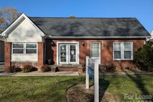 146 W Statesville Ave, Mooresville, NC 28115 - Photo 1