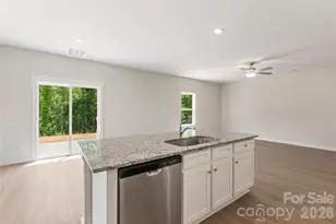 3411 Robindale Dr, Winston Salem, NC 27107 - Photo 9