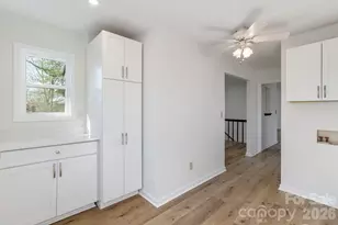 3113 Primrose Dr, Hendersonville, NC 28792 - Photo 13