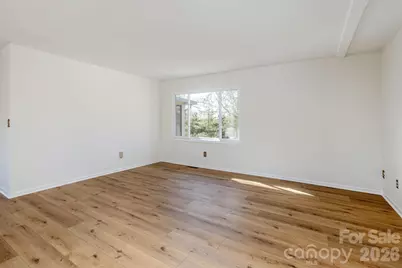 3113 Primrose Drive, Hendersonville, NC 28792 - Photo 7