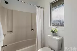 464 Windswept Dr, Asheville, NC 28801 - Photo 13