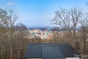 464 Windswept Dr, Asheville, NC 28801 - Photo 5