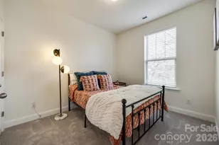 400 Simeon Dr, Charlotte, NC 28208 - Photo 19