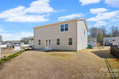 7024 Maple Run Circle, Charlotte, NC 28215 - Photo 41