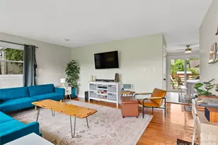 11 Oakley Dogwood Dr, Asheville, NC 28803 - Photo 5