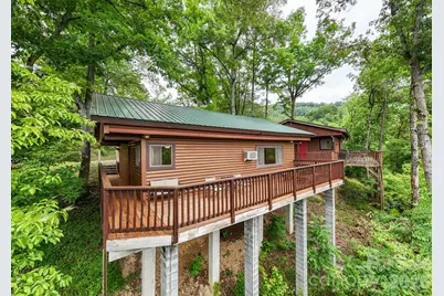 307 Blue Ridge Parkway, Bryson City, NC 28713 - Photo 3