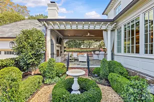 2031 Hastings Dr, Charlotte, NC 28207 - Photo 19