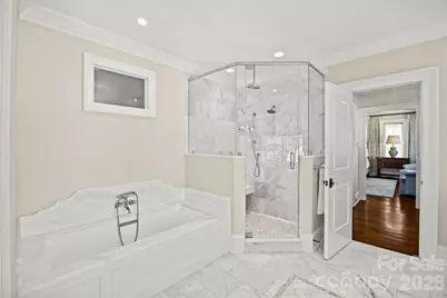 2031 Hastings Drive, Charlotte, NC 28207 - Photo 33