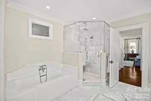 2031 Hastings Dr, Charlotte, NC 28207 - Photo 33
