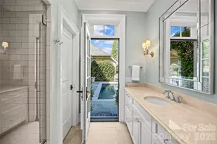 2031 Hastings Dr, Charlotte, NC 28207 - Photo 23