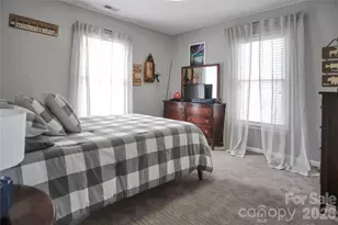 120 Oak Point Dr, Cherryville, NC 28021 - Photo 29