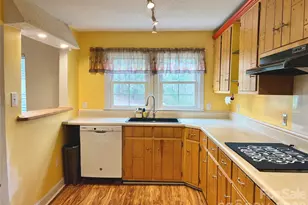 4264 Nc 10 Hwy W, Hickory, NC 28602 - Photo 9