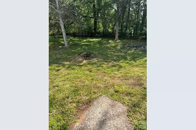 138 N Meridian Street, Rutherfordton, NC 28139 - Photo 3