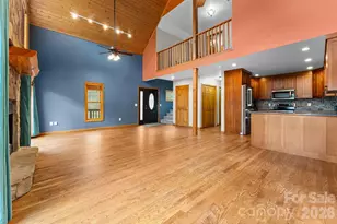 113 Cardinal Dr, Franklin, NC 28734 - Photo 21