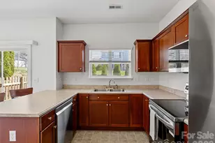 15 Scottish Cir, Asheville, NC 28803 - Photo 13