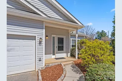 15 Scottish Circle, Asheville, NC 28803 - Photo 5