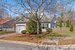 15 Scottish Cir, Asheville, NC 28803 - Photo 3