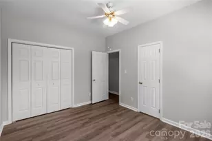 10713 Ridge Acres Rd, Charlotte, NC 28214 - Photo 43