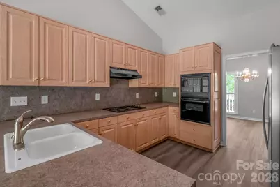 10713 Ridge Acres Road, Charlotte, NC 28214 - Photo 11
